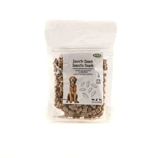 super friandises naturelles aux mouches pour les chiens de la marque bubimex